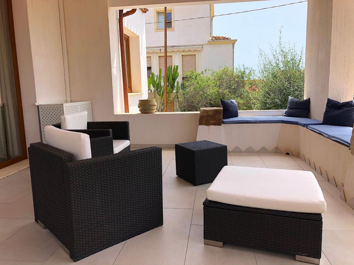 Scirocco A Pochi Passi Dal Mare Apartment Санта Мария Наварезе Екстериор снимка
