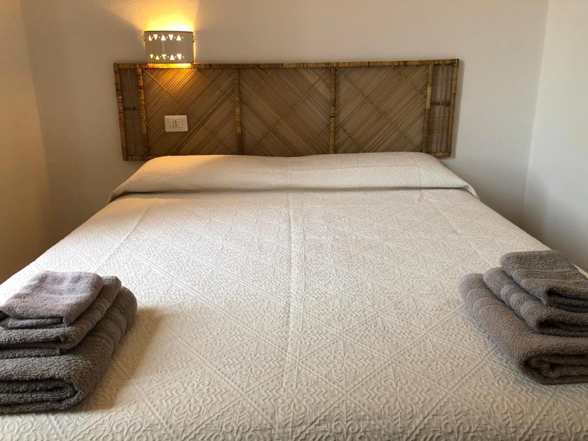 Scirocco A Pochi Passi Dal Mare Apartment Санта Мария Наварезе Екстериор снимка