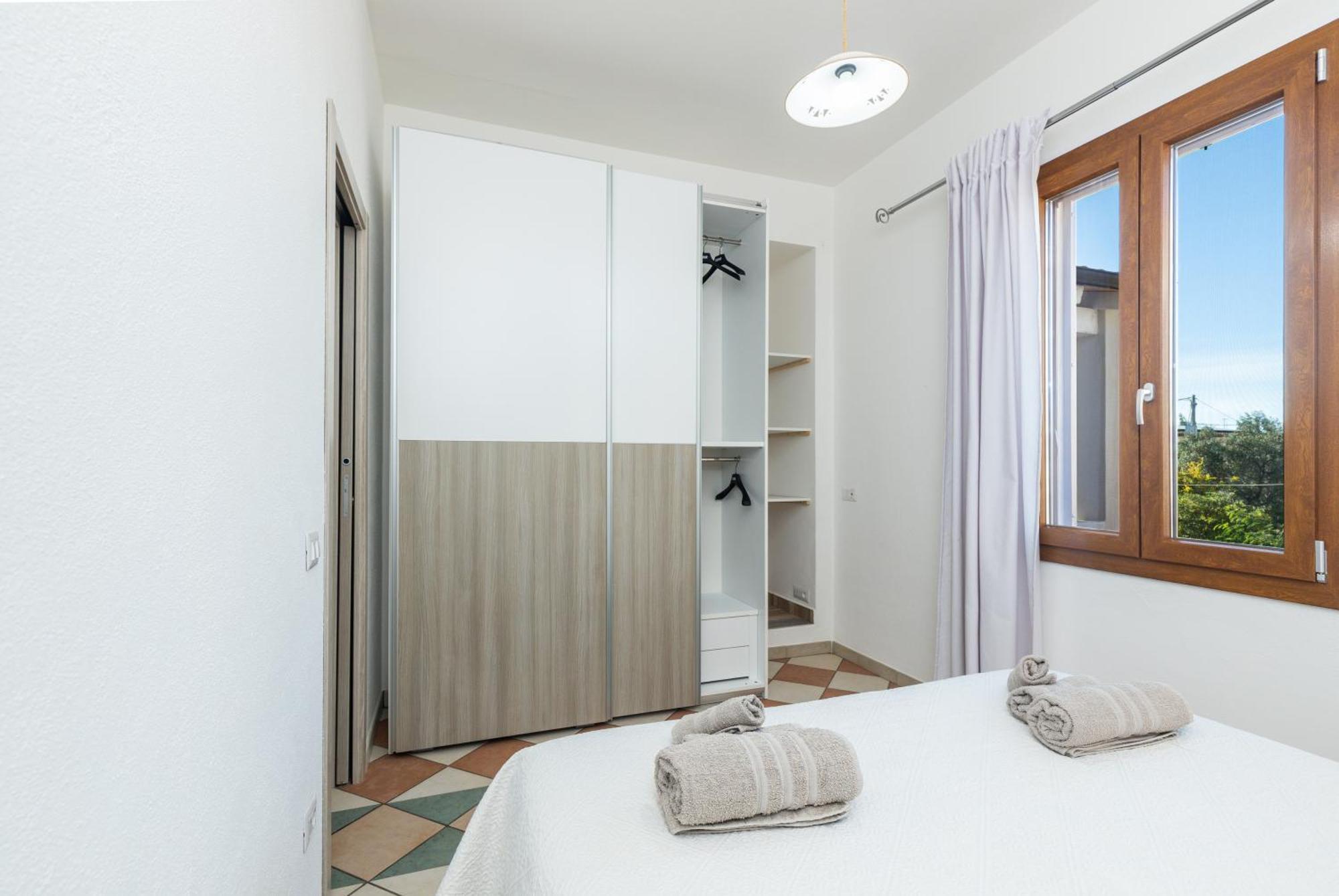 Scirocco A Pochi Passi Dal Mare Apartment Санта Мария Наварезе Екстериор снимка